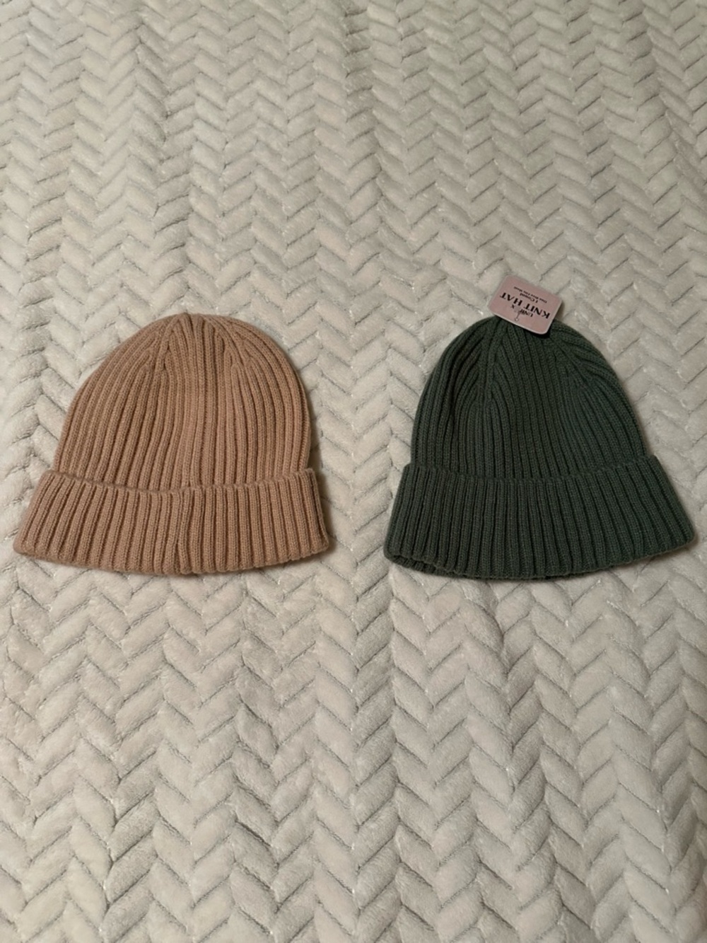 Ribbed Beanie - Green and Tan